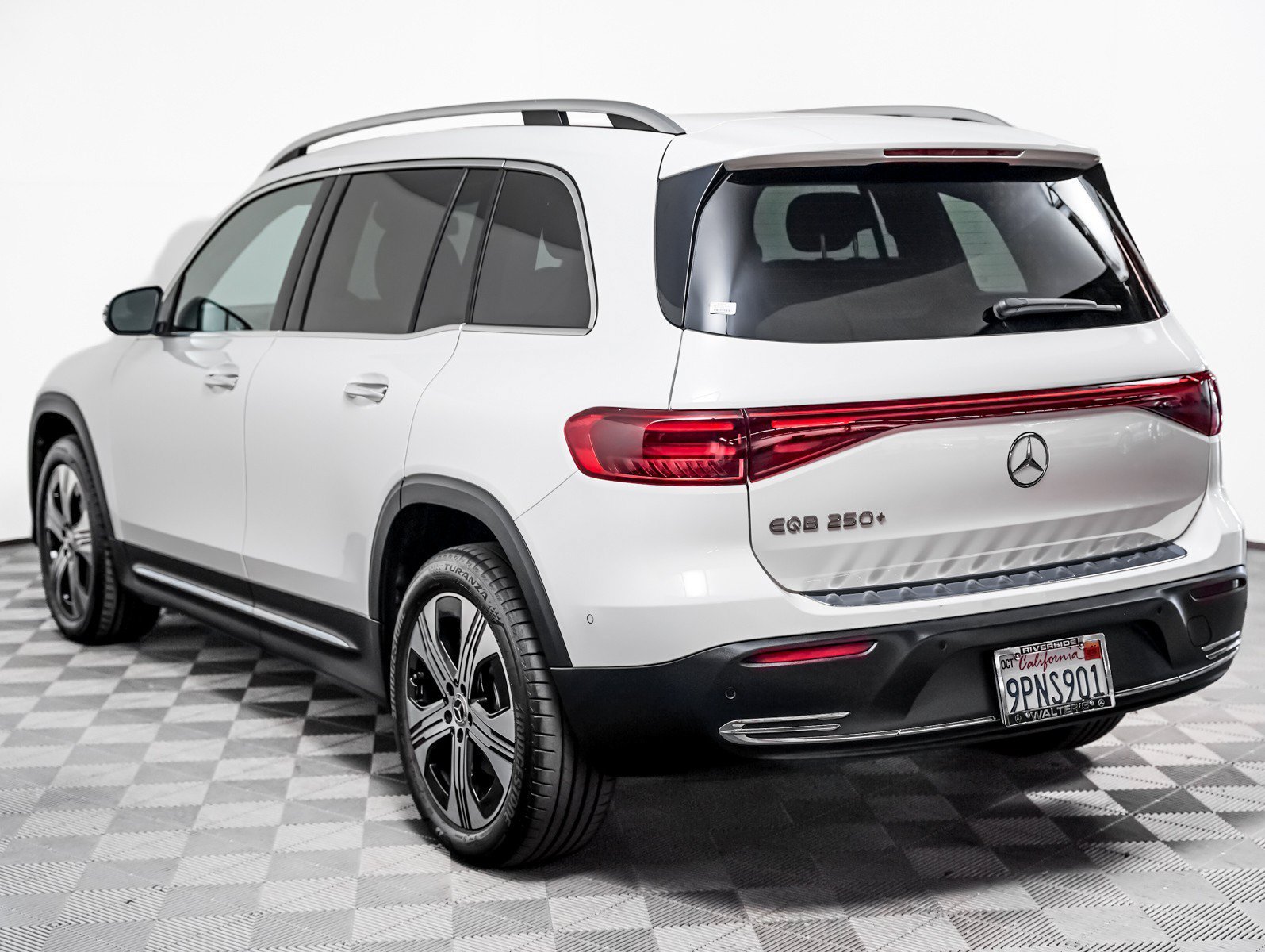 Certified 2024 Mercedes-Benz EQB Base with VIN W1N9M0CB9RN092484 for sale in Riverside, CA