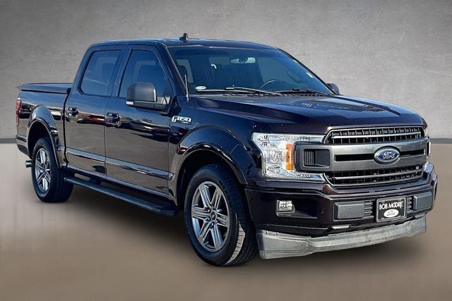 Used 2018 Red Ford XLT image 8