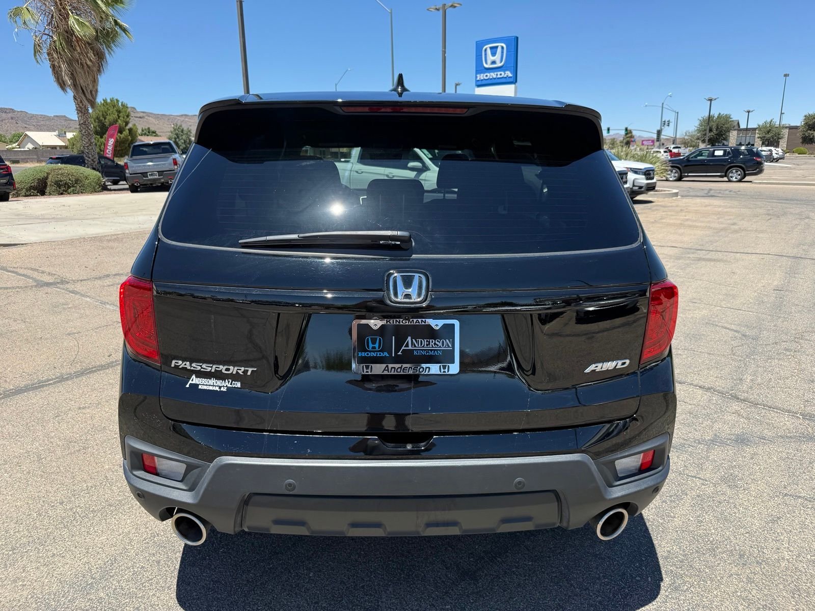 Certified Used 2025 Crystal Black Pearl Honda AWD EX-L image 7
