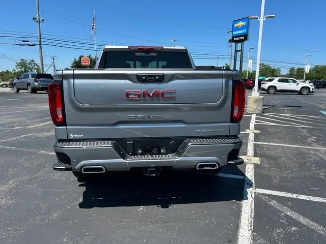 2026 GMC Sierra 1500 Denali - Photo 8