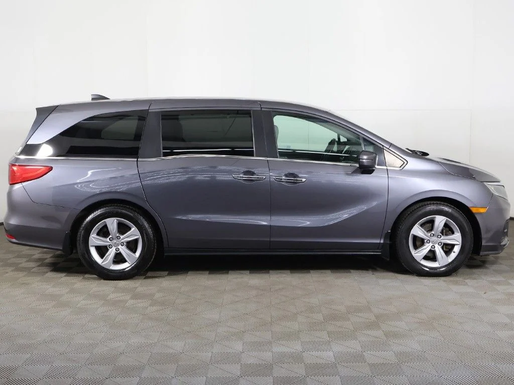 Used 2019 Modern Steel Metallic Honda EX image 19