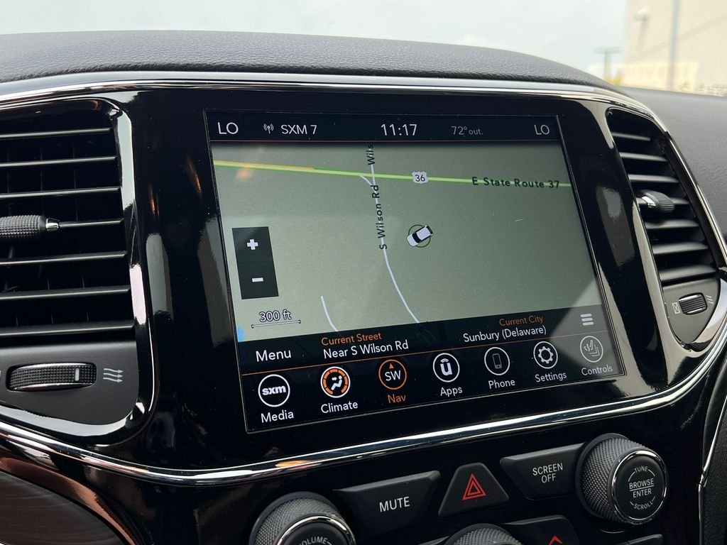 Used 2022 Red Jeep Limited image 17
