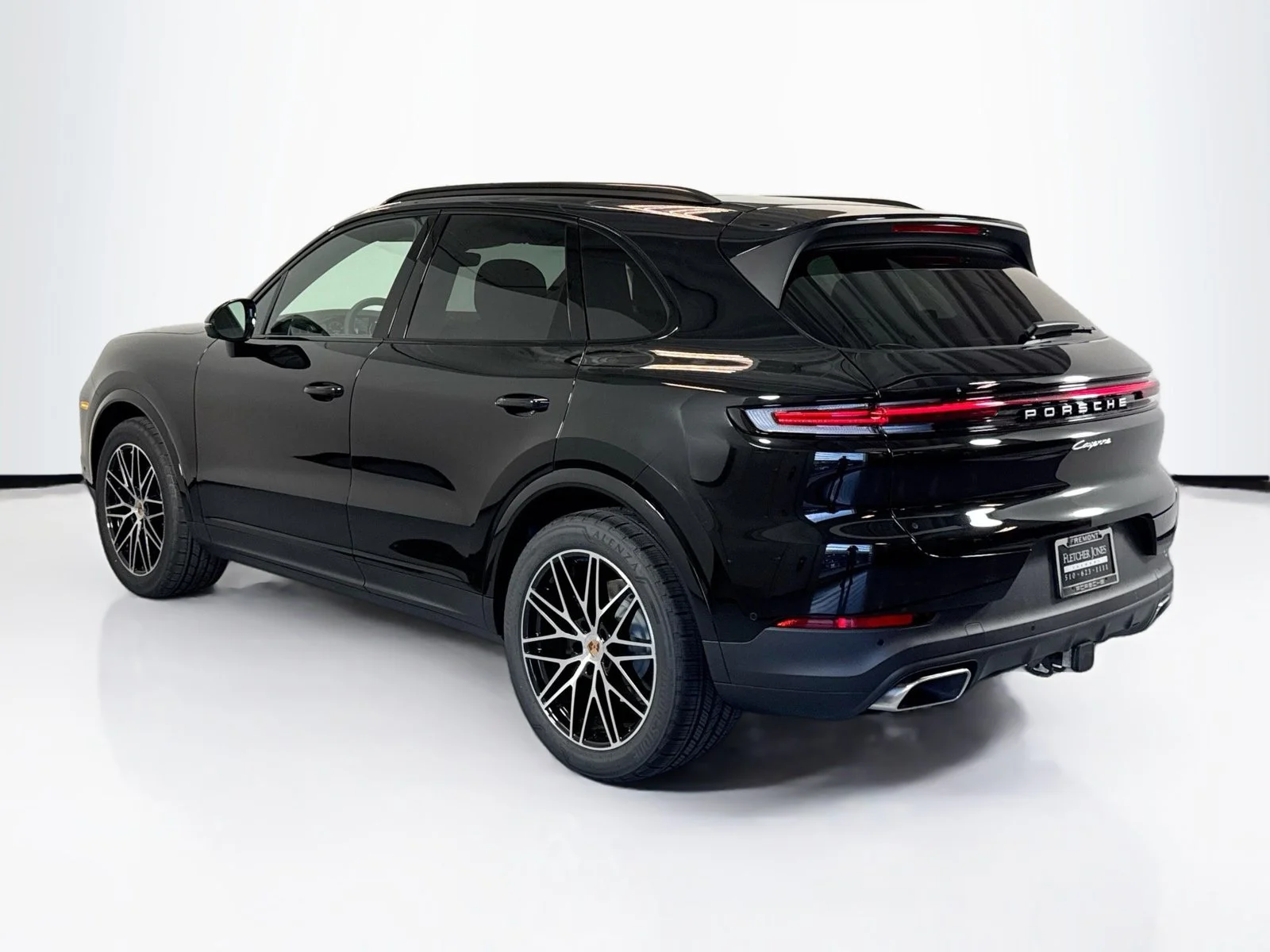 Used 2026 Chromite Black Metallic Porsche  image 3