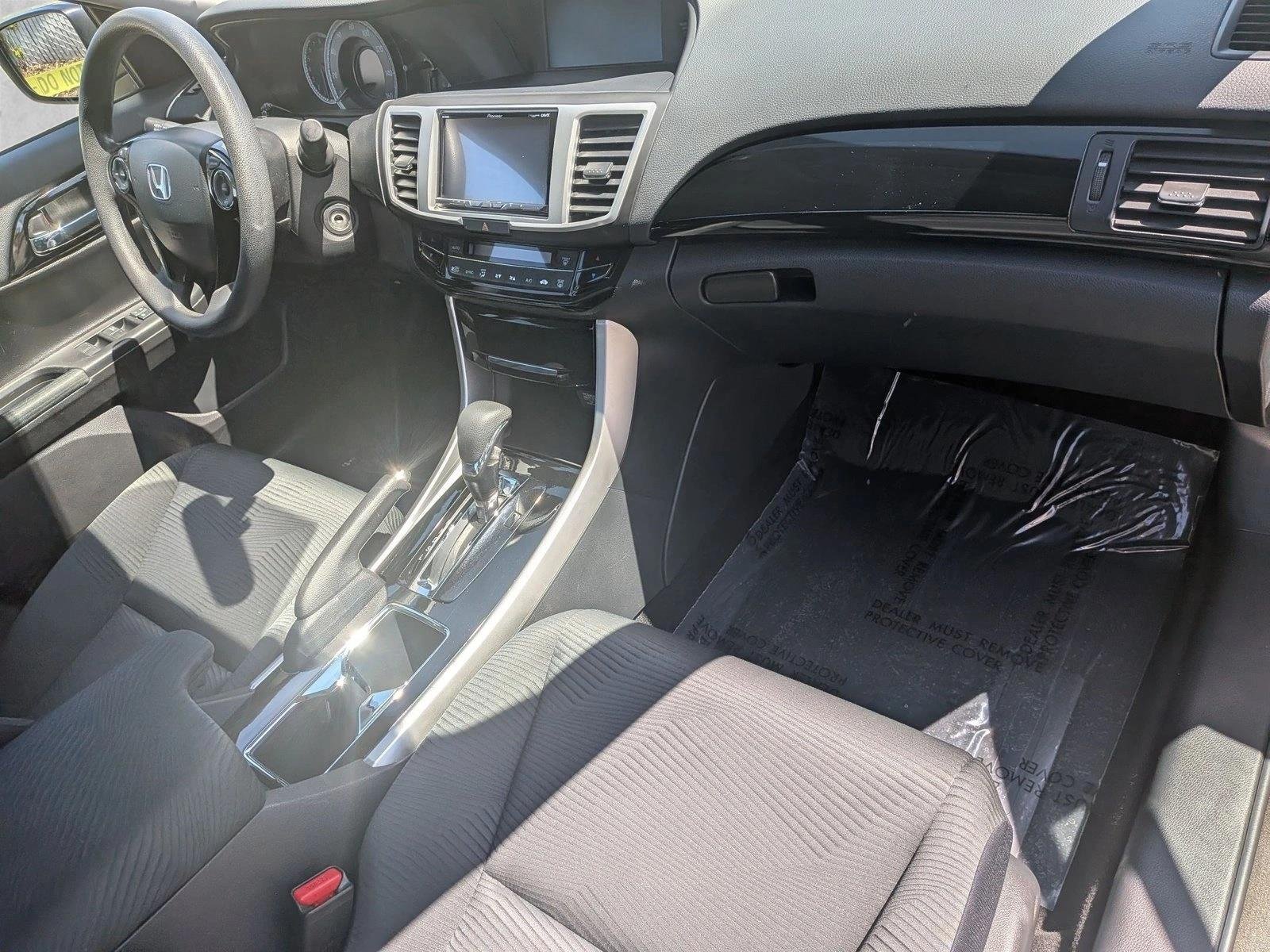 Used 2016 Kona Coffee Metallic Honda LX image 20