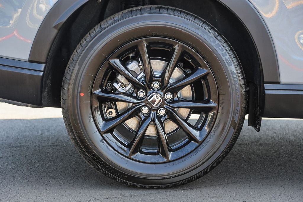 New 2026 Urban Gray Pearl Honda Sport-L image 12