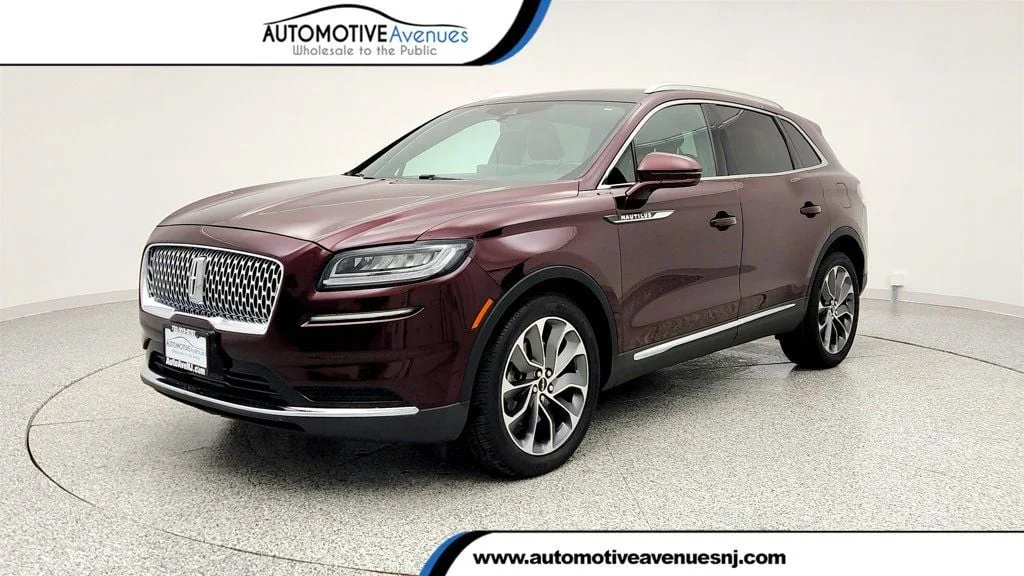 2022 Lincoln Nautilus Reserve AWD's photo