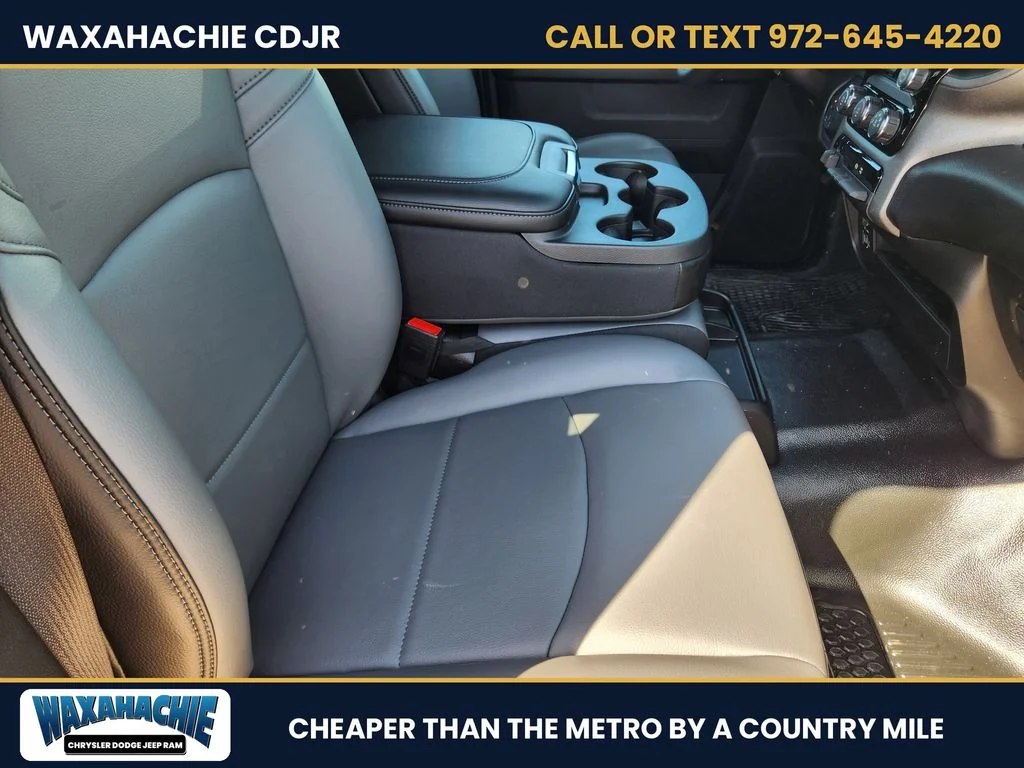 New 2027 Bright White Clearcoat RAM Tradesman image 11
