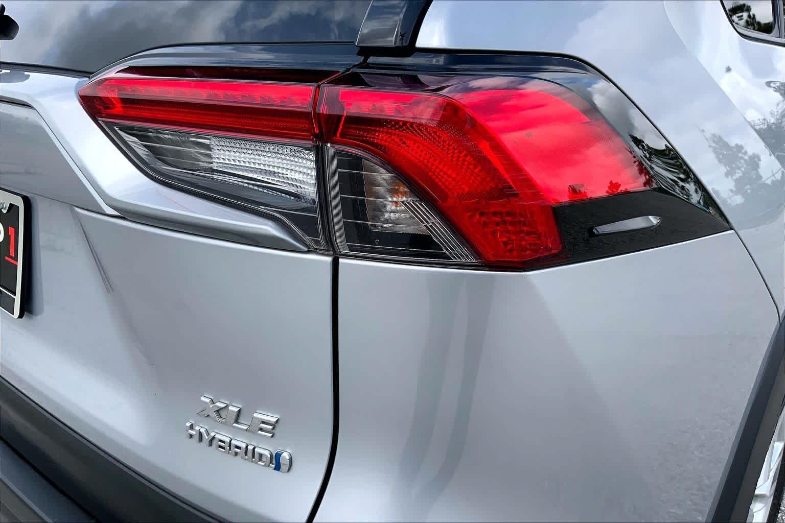 Used 2020 Silver Sky Metallic Toyota Hybrid XLE image 30