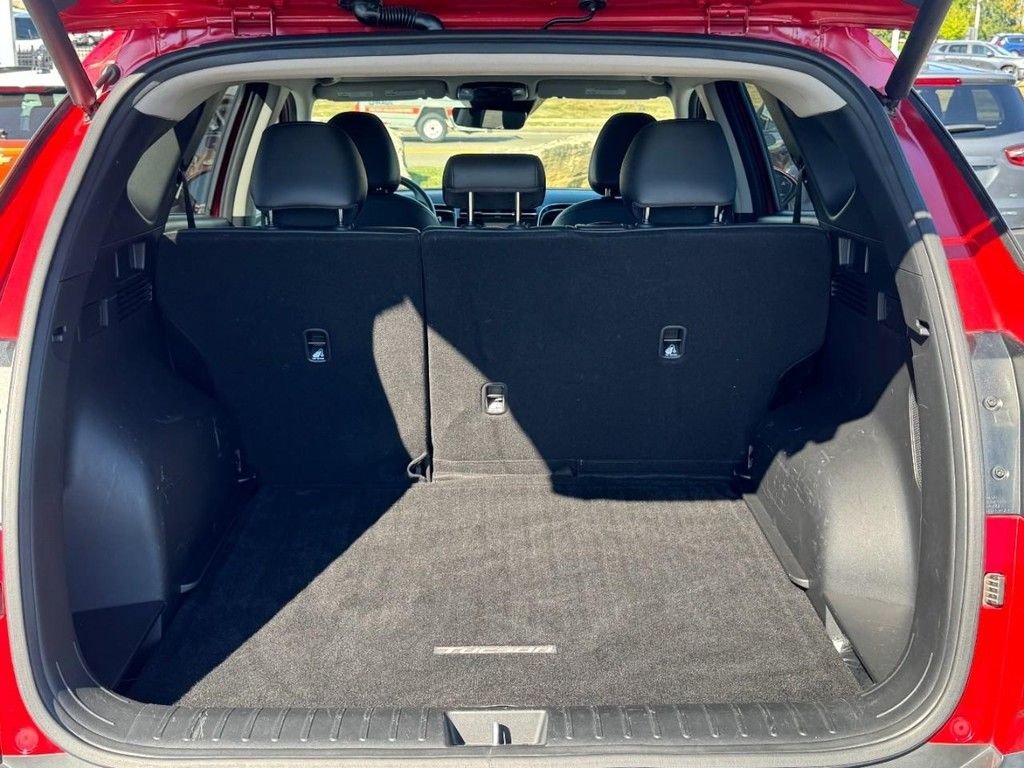 Used 2022 Red Hyundai SEL image 7