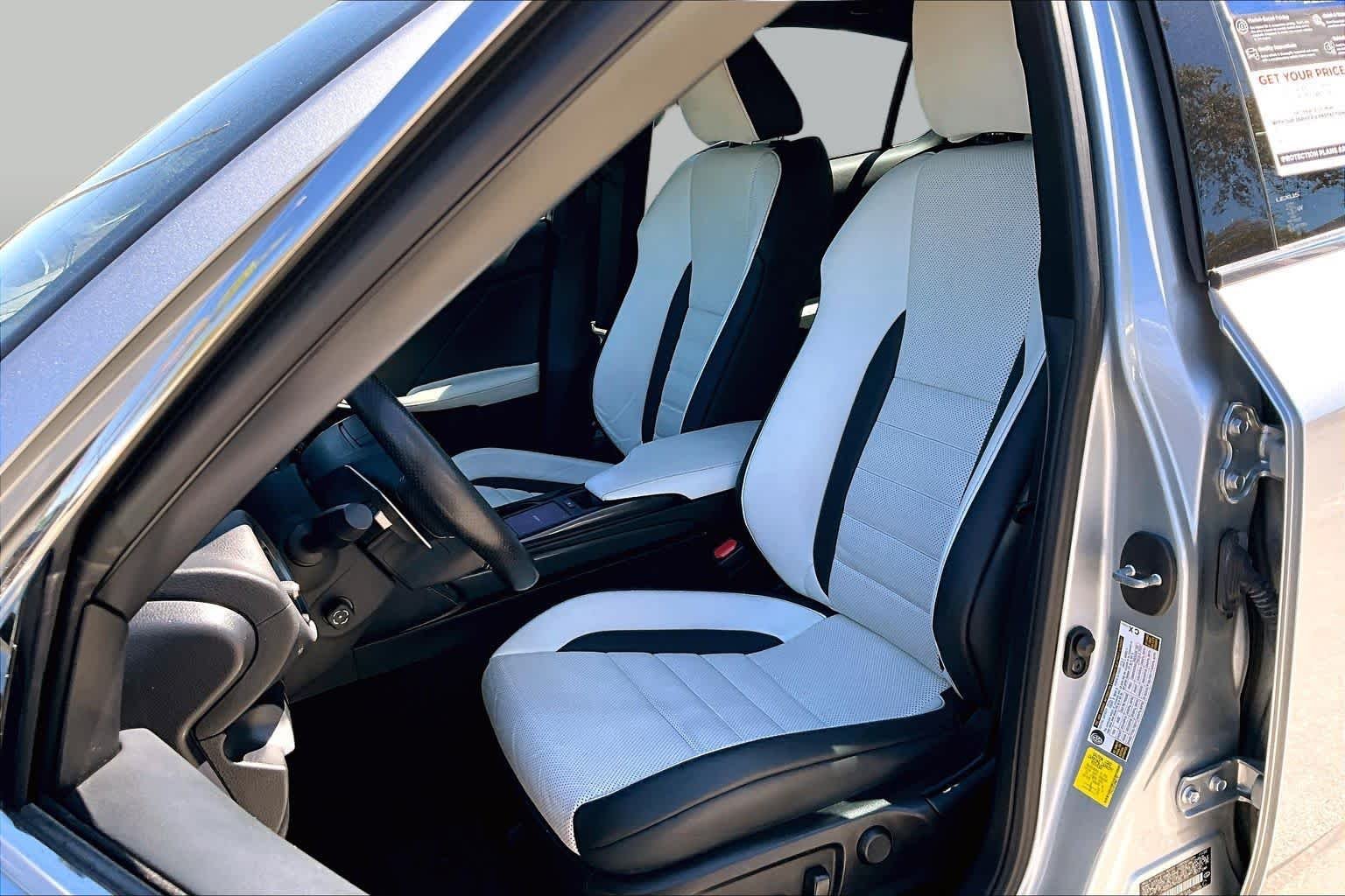 Used 2023 Iridium Lexus F SPORT image 15