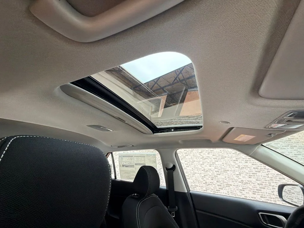 New 2026 Onyx Black Hyundai SEL image 12