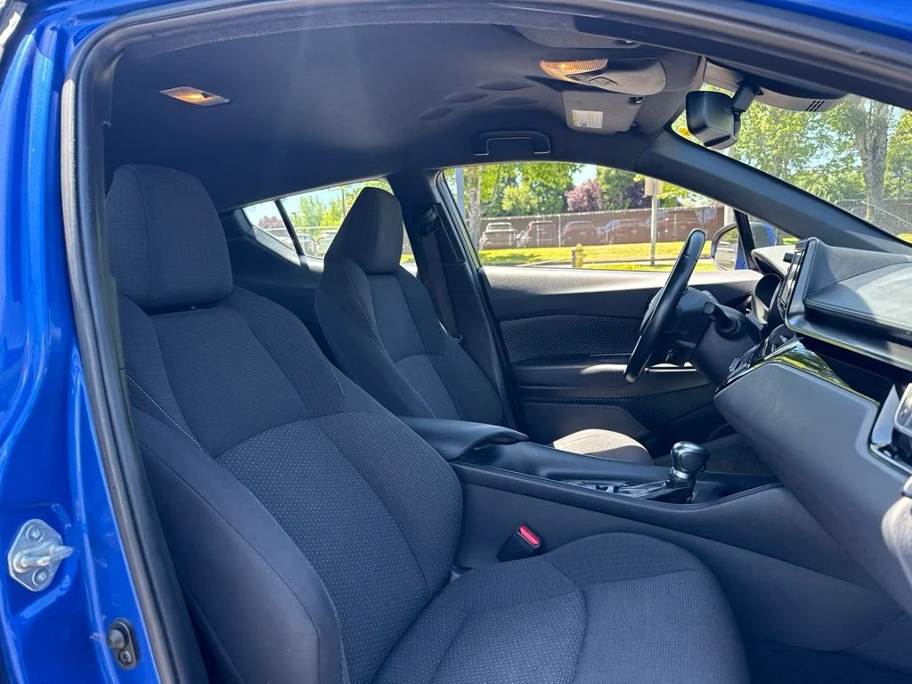 Used 2018 Blue Eclipse Metallic Toyota XLE Premium image 23