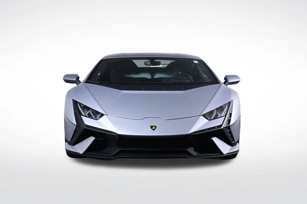 2023 Lamborghini Huracan Tecnica's photo
