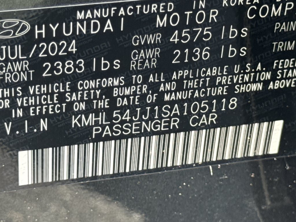 Used 2025 Gray Hyundai Limited image 33