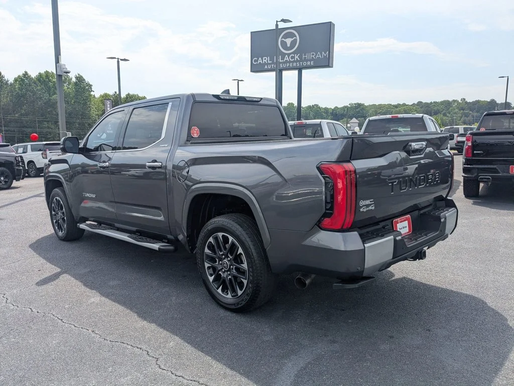 Used 2023  Toyota Limited image 7