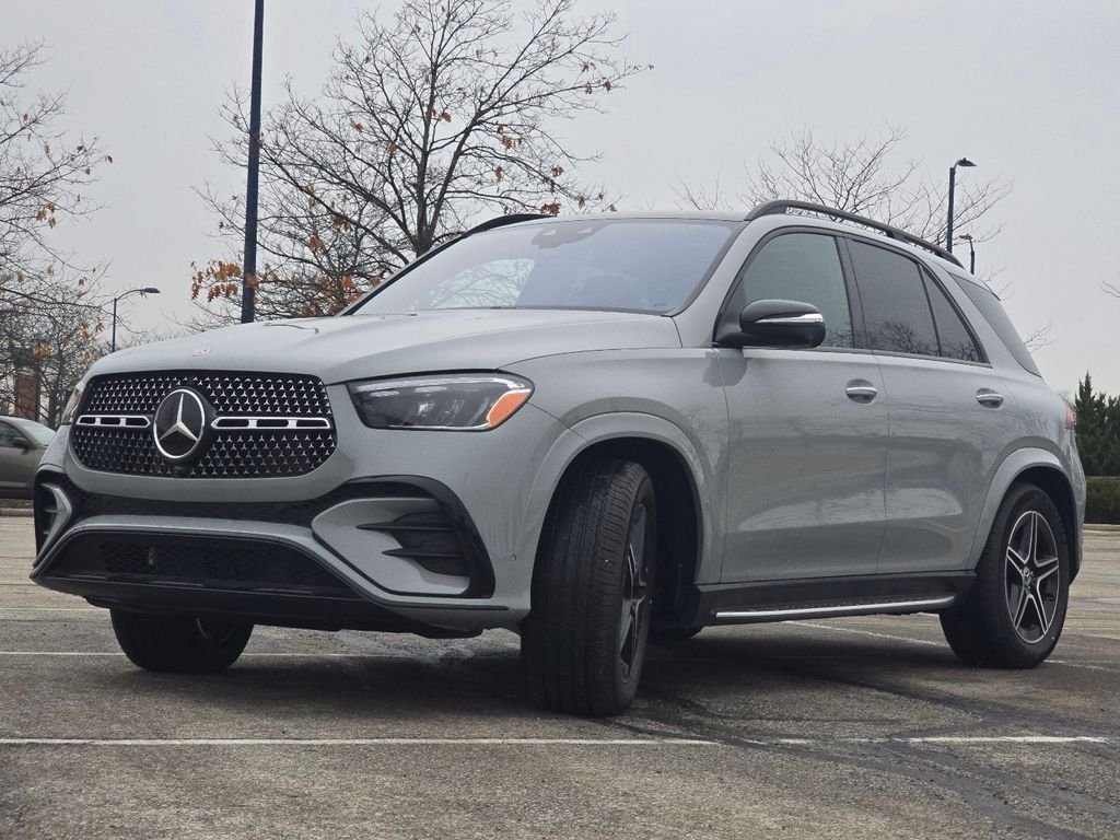New 2026 MANUFAKTUR Alpine Grey Mercedes-Benz GLE 580 image 12