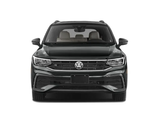 Used 2023  Volkswagen SE R-Line Black image 4