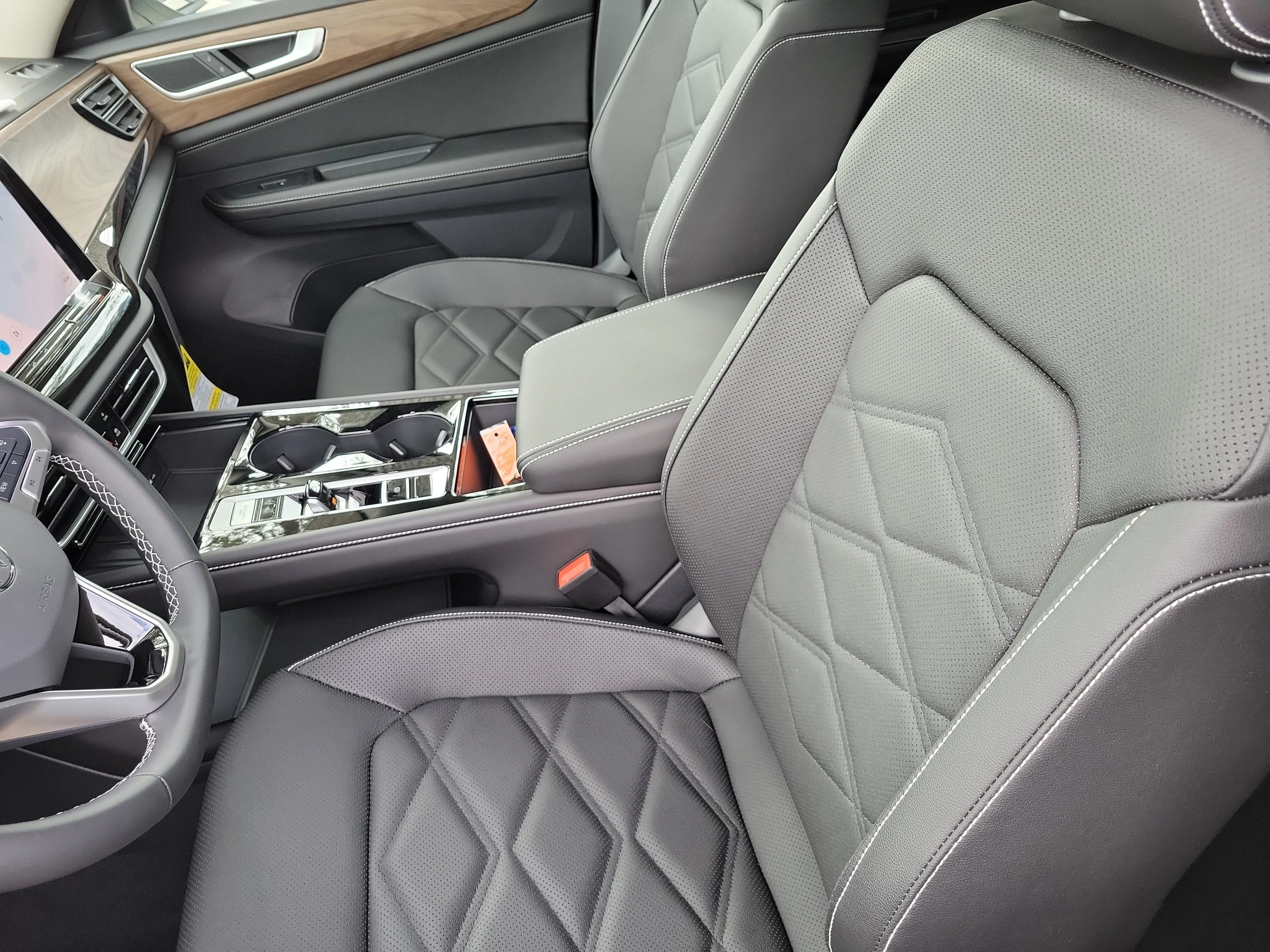 2026 Volkswagen Atlas SE w/Tech - Photo 17