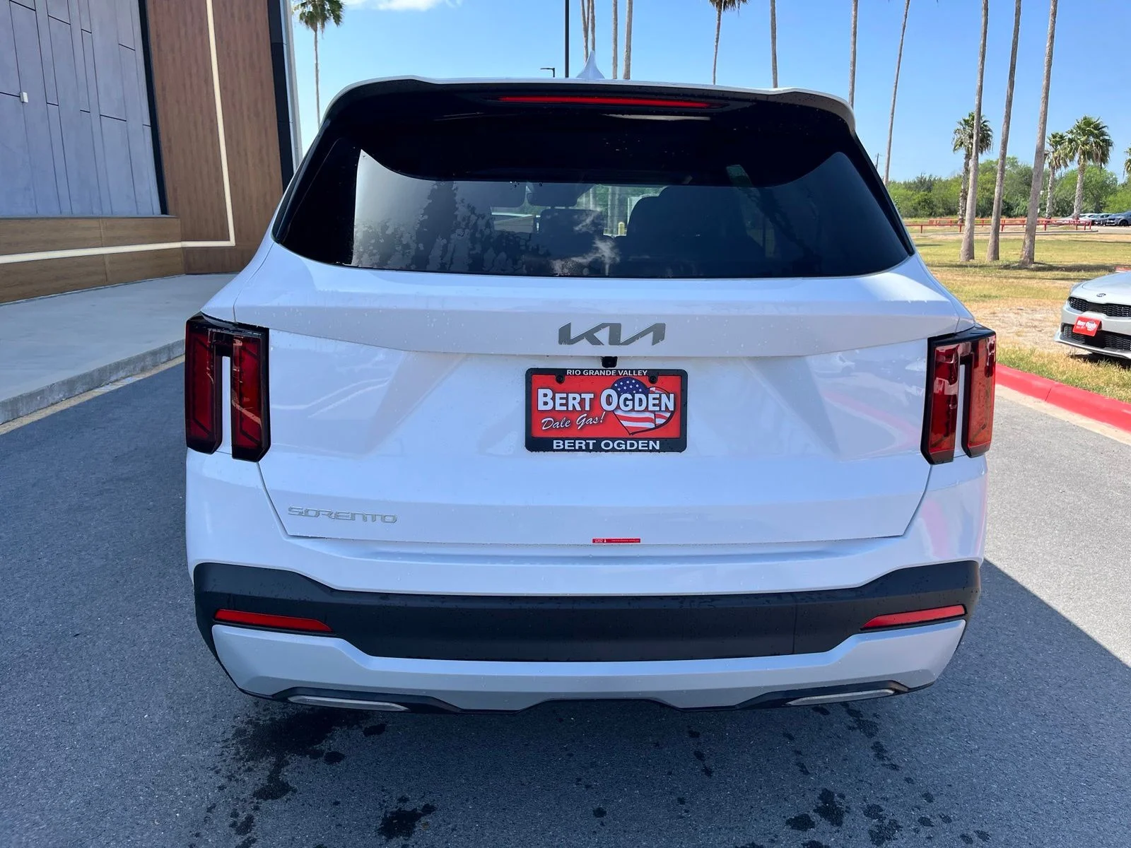 New 2026 White Kia LX image 5