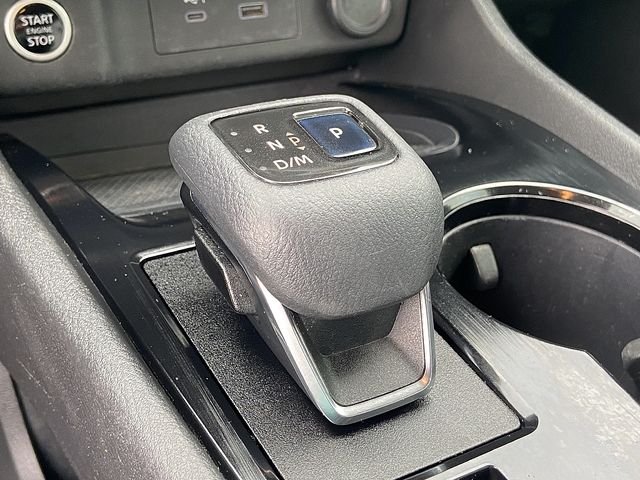 Used 2021 Silver Nissan SV image 29