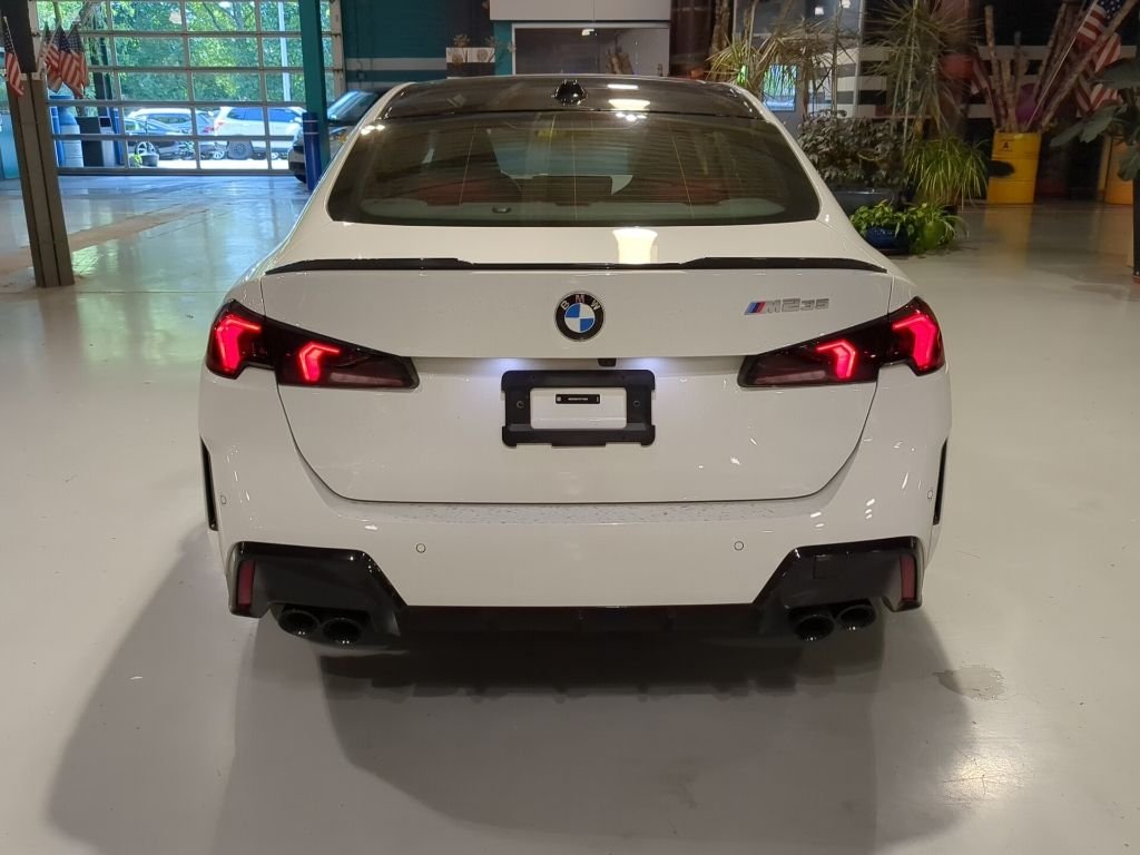 2025 BMW 2 Series M235 - Photo 10