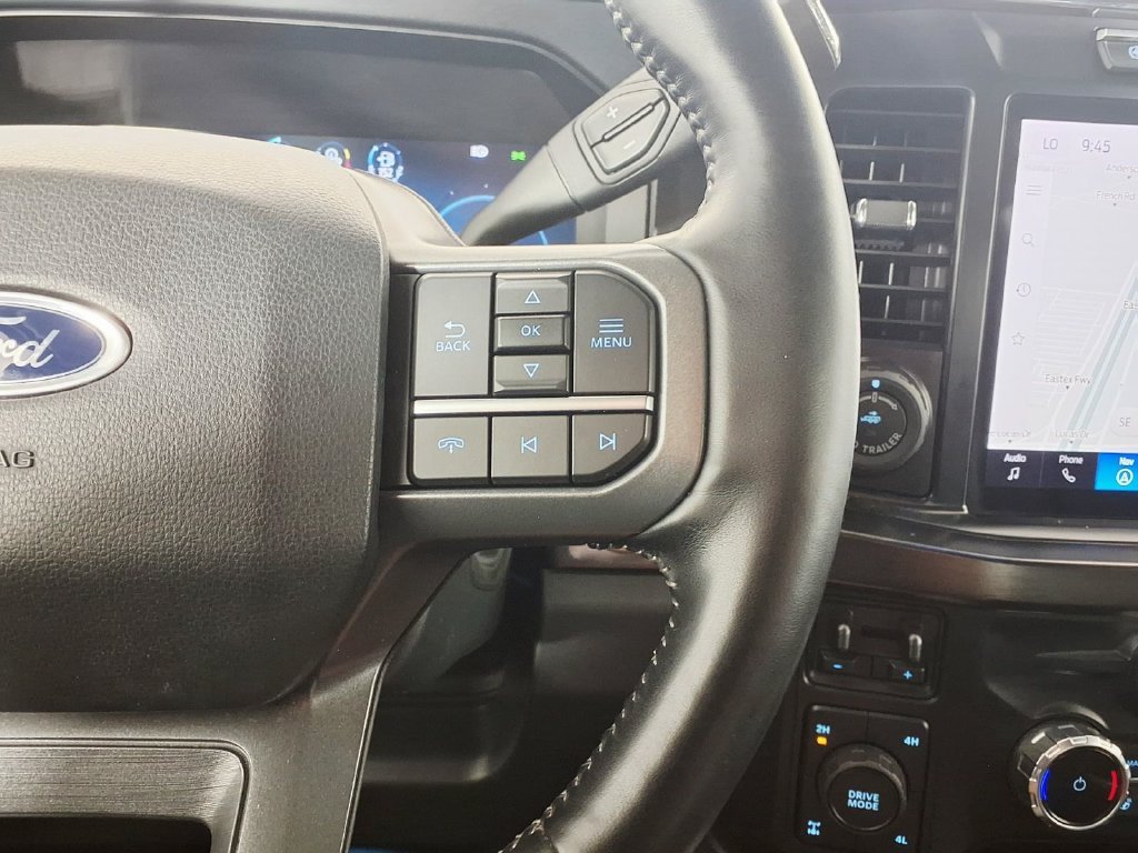 Used 2023 White Ford Lariat image 18