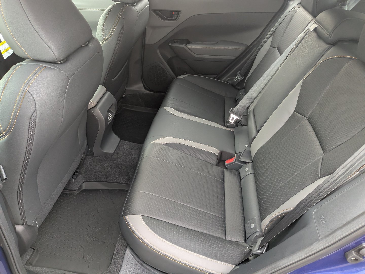 New 2026 SAPPHIRE BLUE PEARL Subaru Wilderness image 25