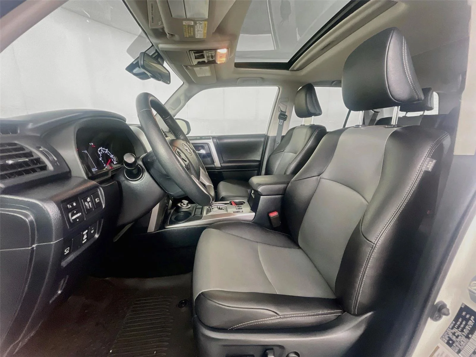 Used 2023 Ice Cap Toyota SR5 Premium image 24