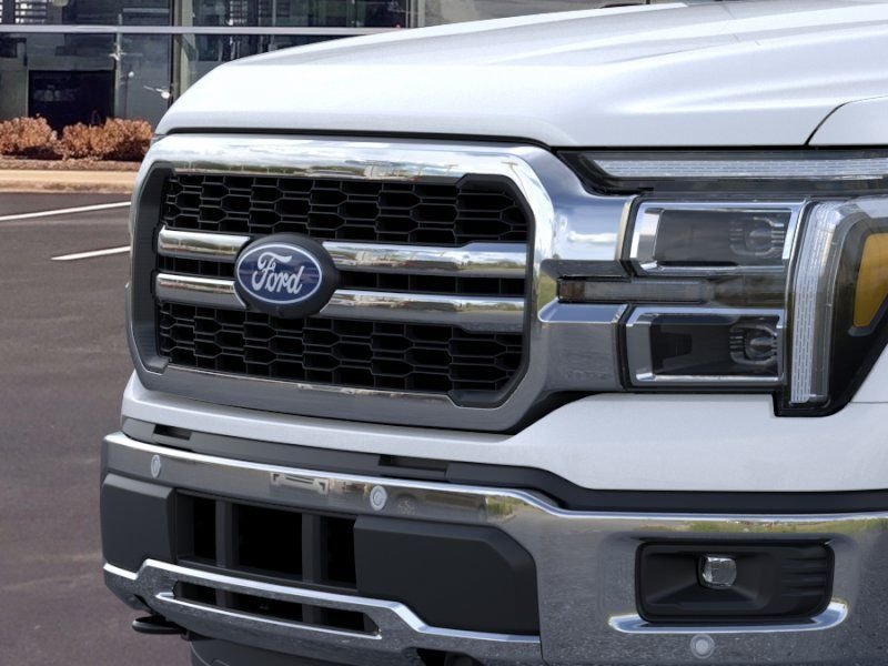 New 2026 Star White Metallic Tri-Coat Ford Lariat® image 17