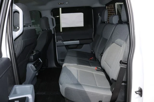 New 2026 Oxford White Ford XLT image 32