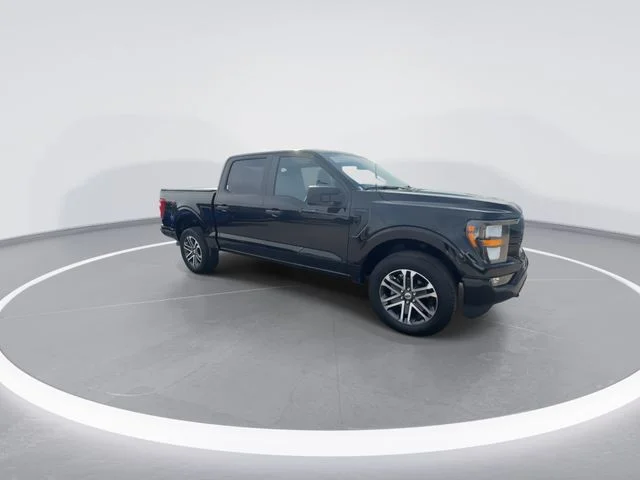 Used 2023 Black Ford XL image 2