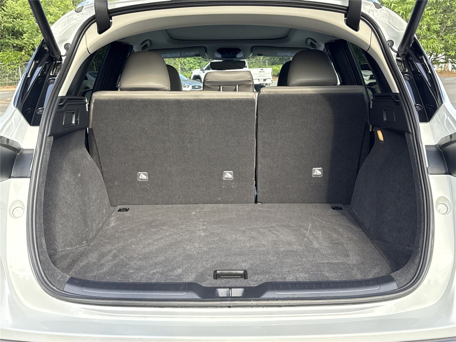 Used 2023 Radiant White INFINITI SENSORY image 21