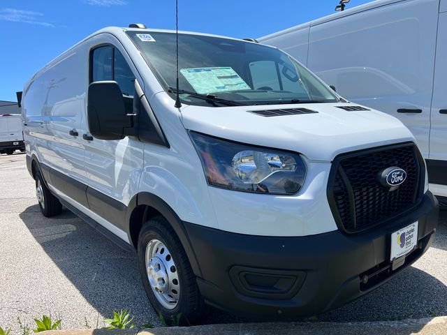 New 2026 Oxford White Ford Cargo Van image 1