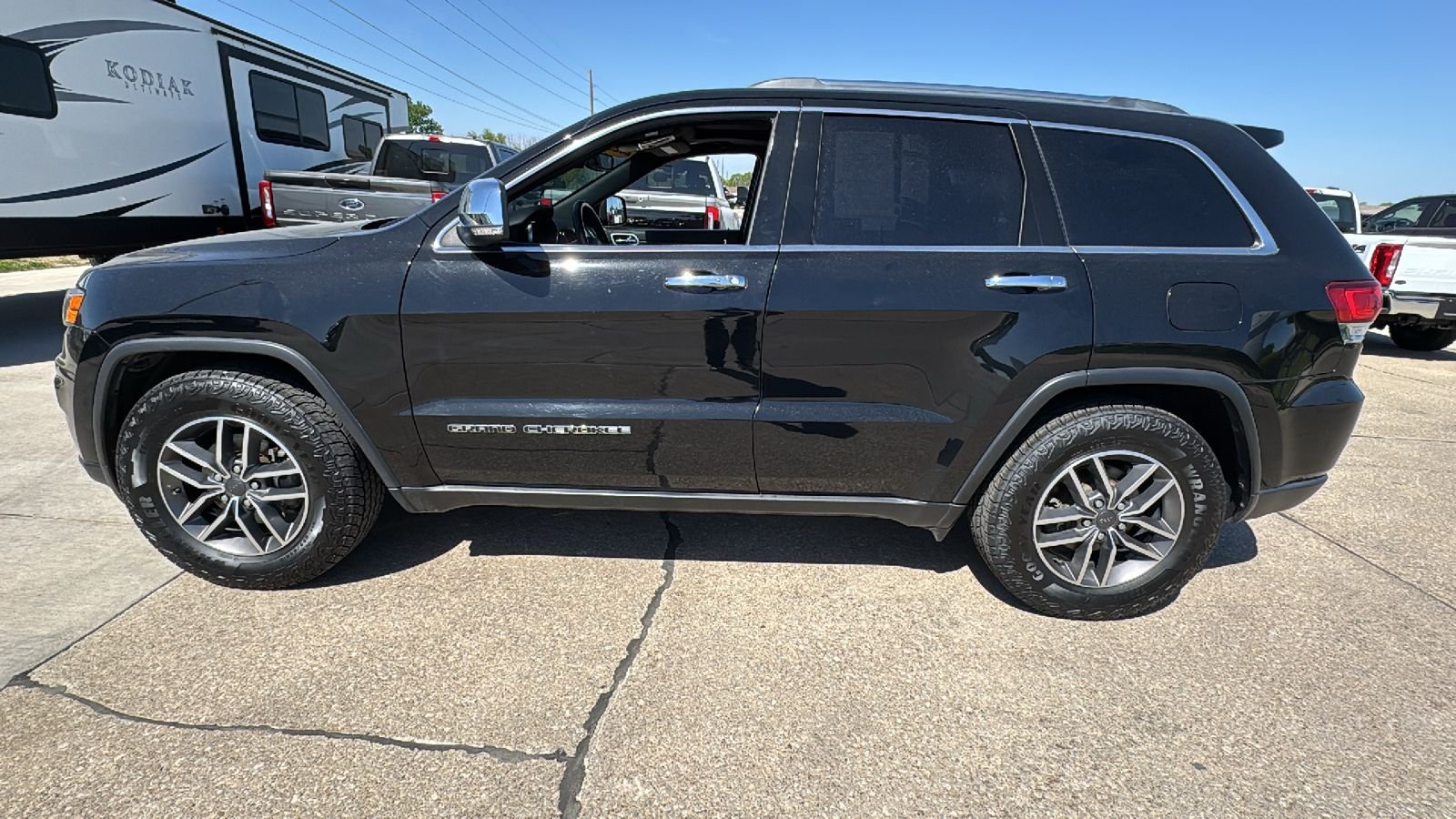 Used 2020 Black Jeep Limited image 7