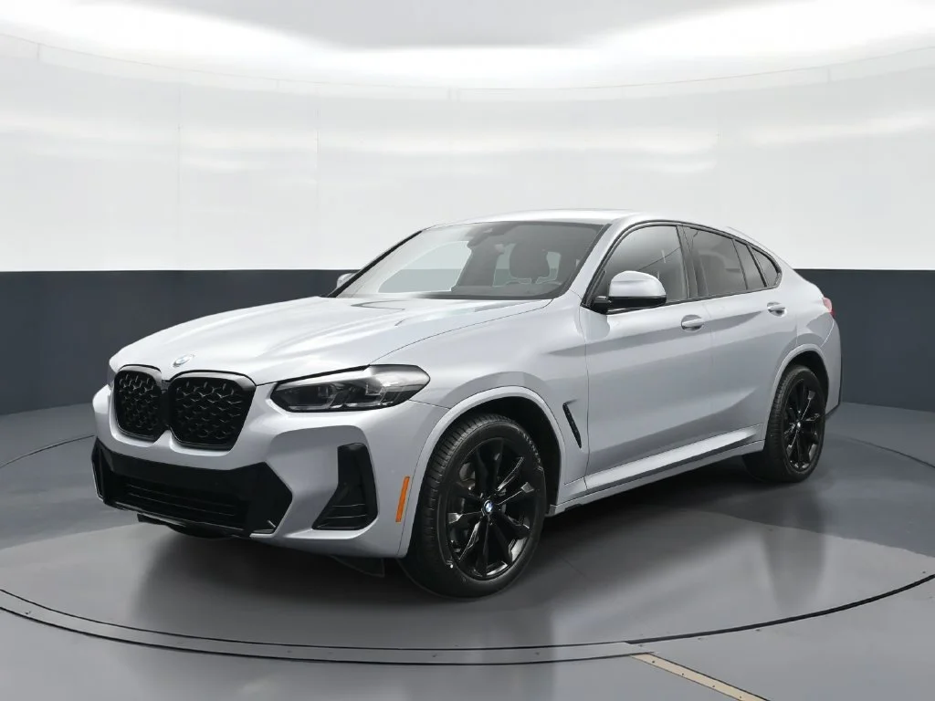 2023 BMW X4