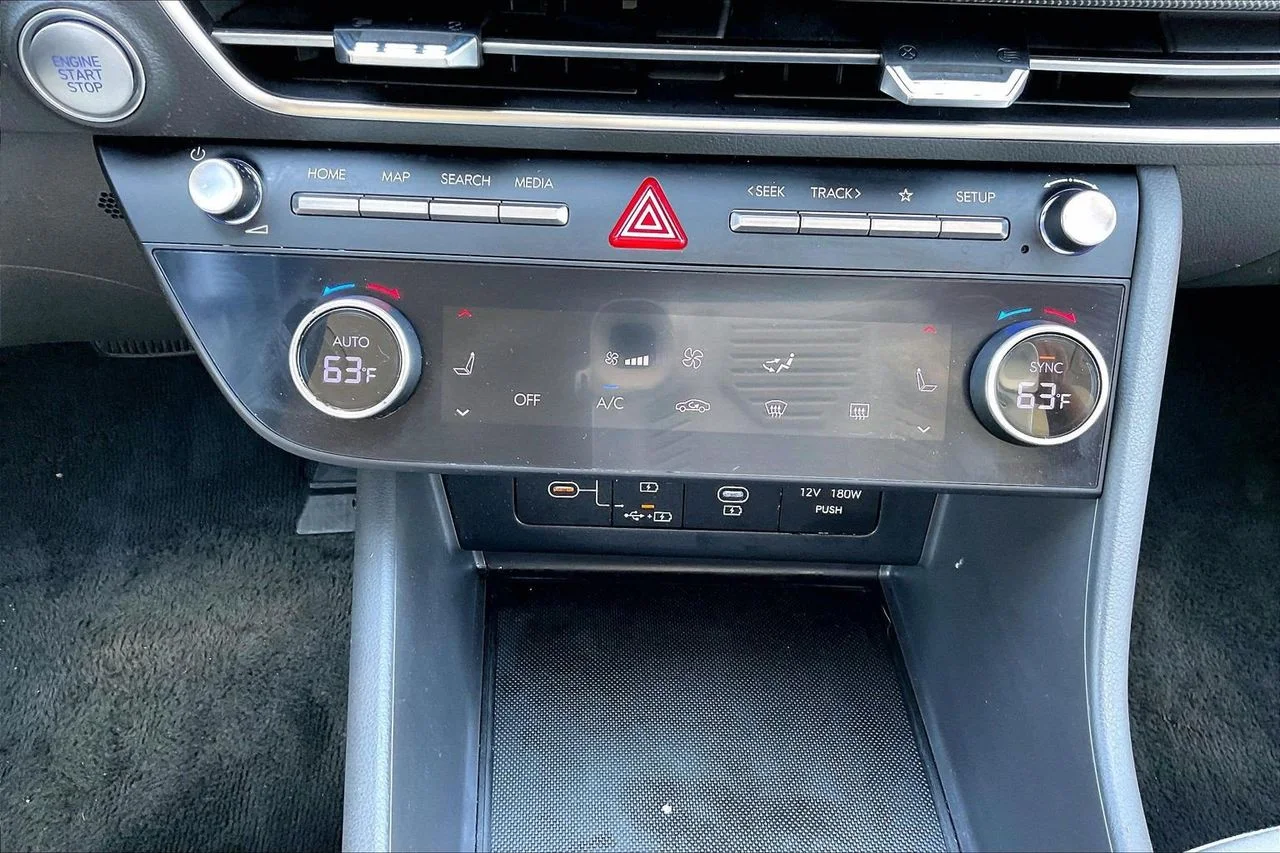 Certified Used 2024 White Hyundai SEL image 17