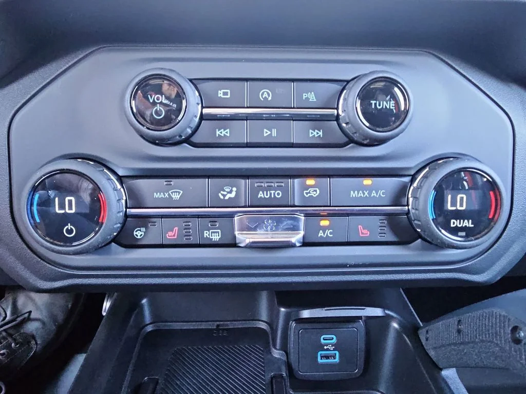 2025 Ford Bronco 4-Door Raptor - Photo 40