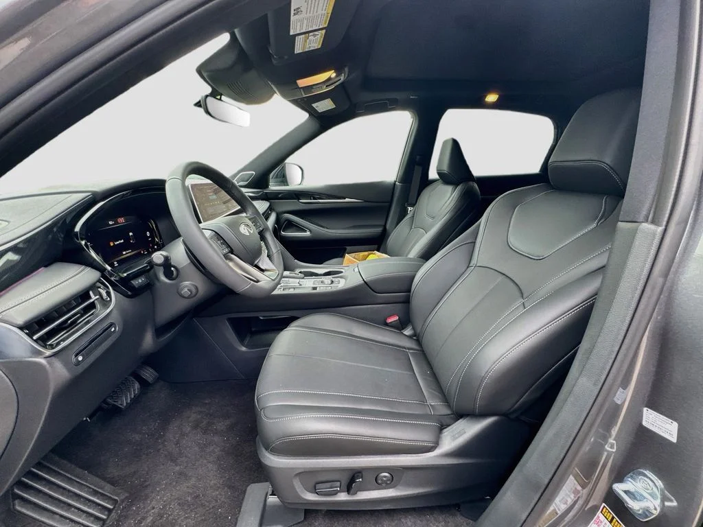 New 2027 GRAPHITE SHADOW INFINITI Sport AWD image 22