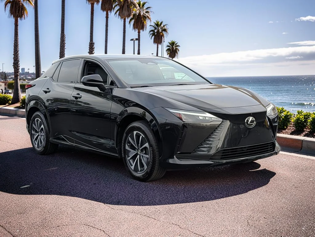 Used 2024 Black Lexus 300e Premium image 4