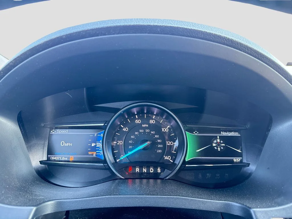 Used 2018 Red Ford XLT image 15