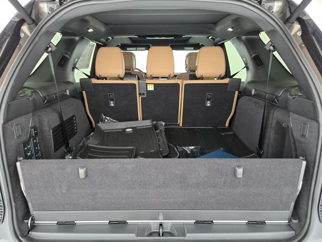 2025 Land Rover Discovery Dynamic SE - Photo 14
