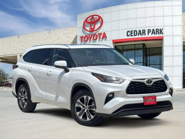 2025 Toyota Highlander XLE