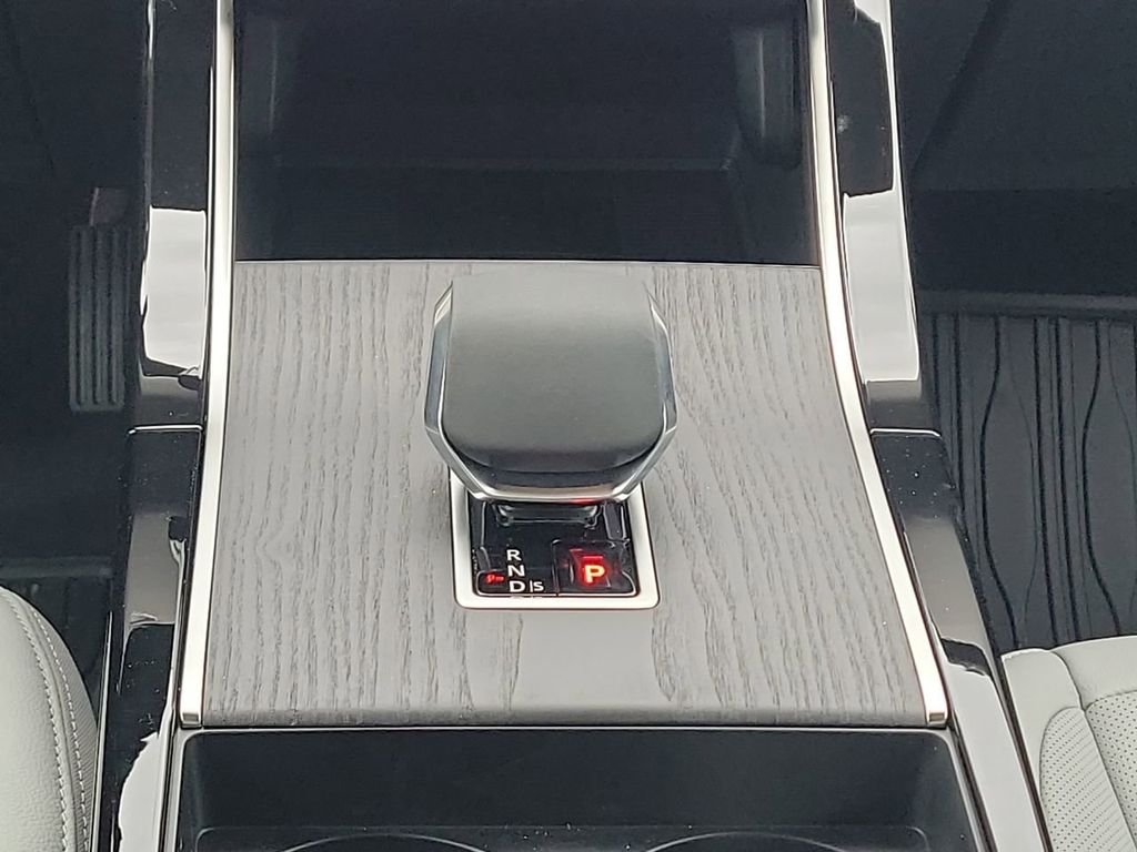 2026 Land Rover Range Rover Evoque S - Photo 20