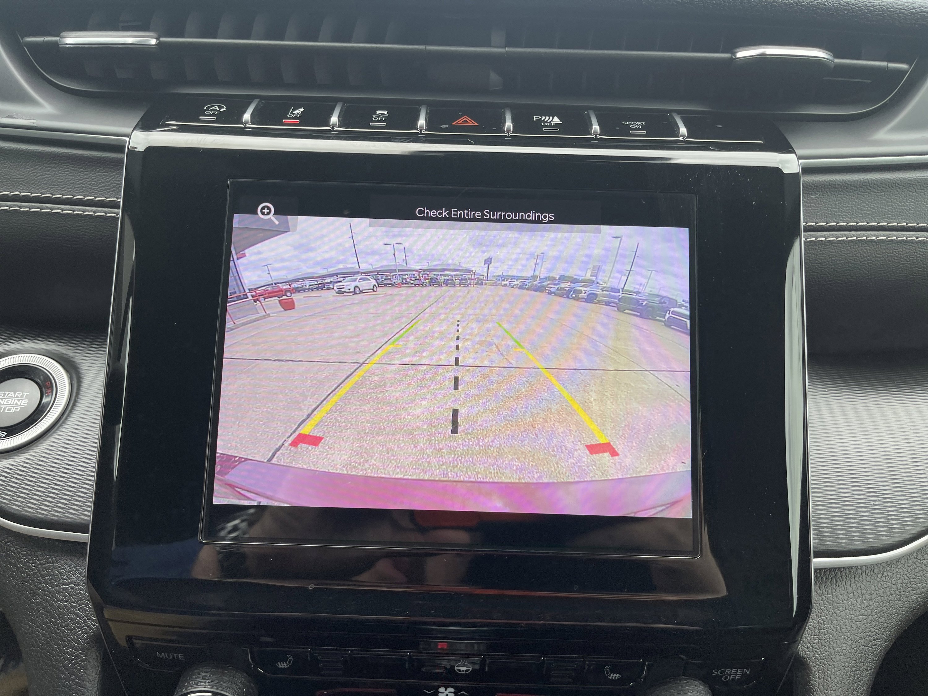 Used 2023 Velvet Red Pearlcoat Jeep Altitude image 21