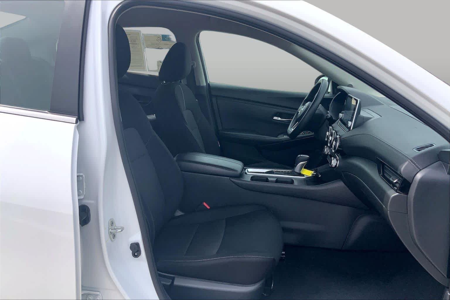 Used 2024 Fresh Powder Nissan SV image 9