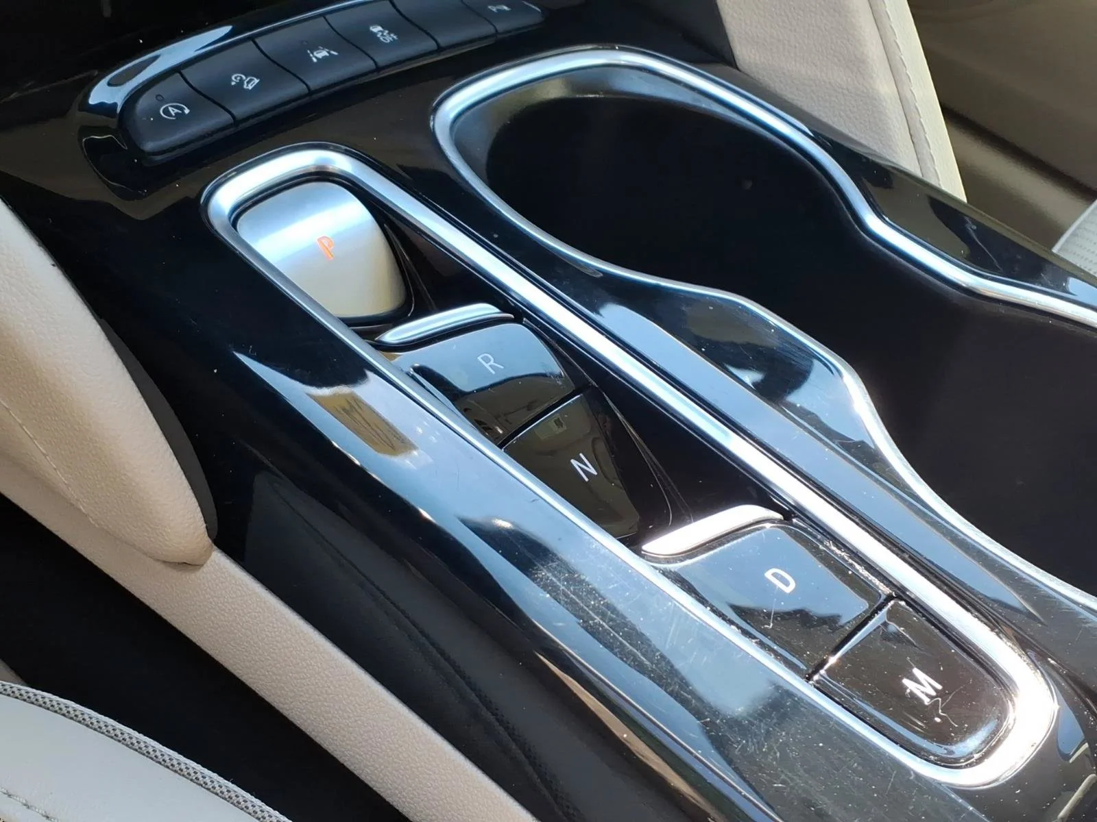 Used 2021 Burnished Bronze Metallic Buick Essence image 14