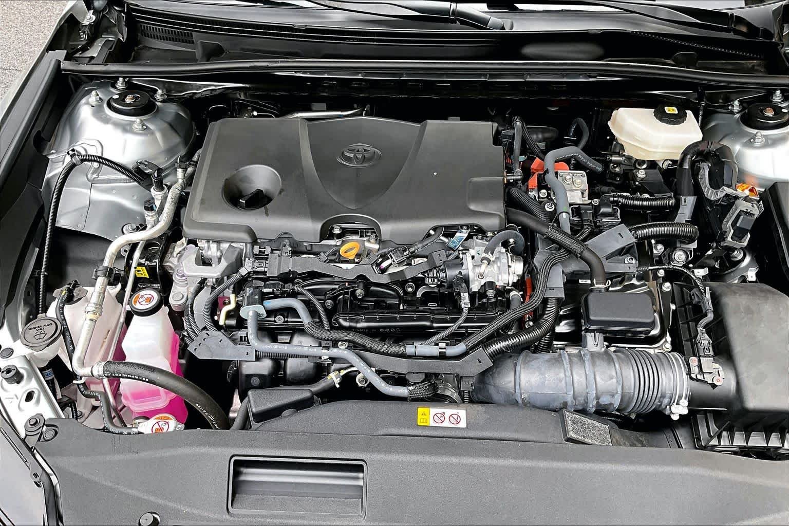 Used 2025 Celestial Silver Metallic Toyota LE image 32