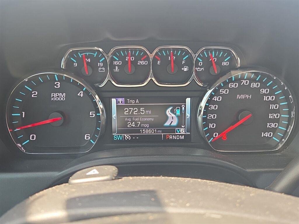 Used 2016 Deep Ocean Blue Metallic Chevrolet LT image 20