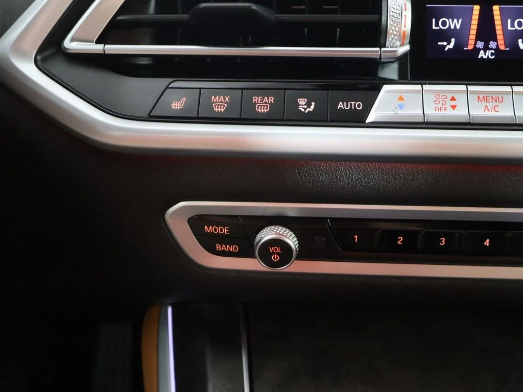 Used 2022 Blue BMW xDrive40i image 49