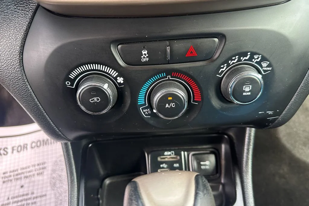 Used 2017 Gray Jeep Sport image 19